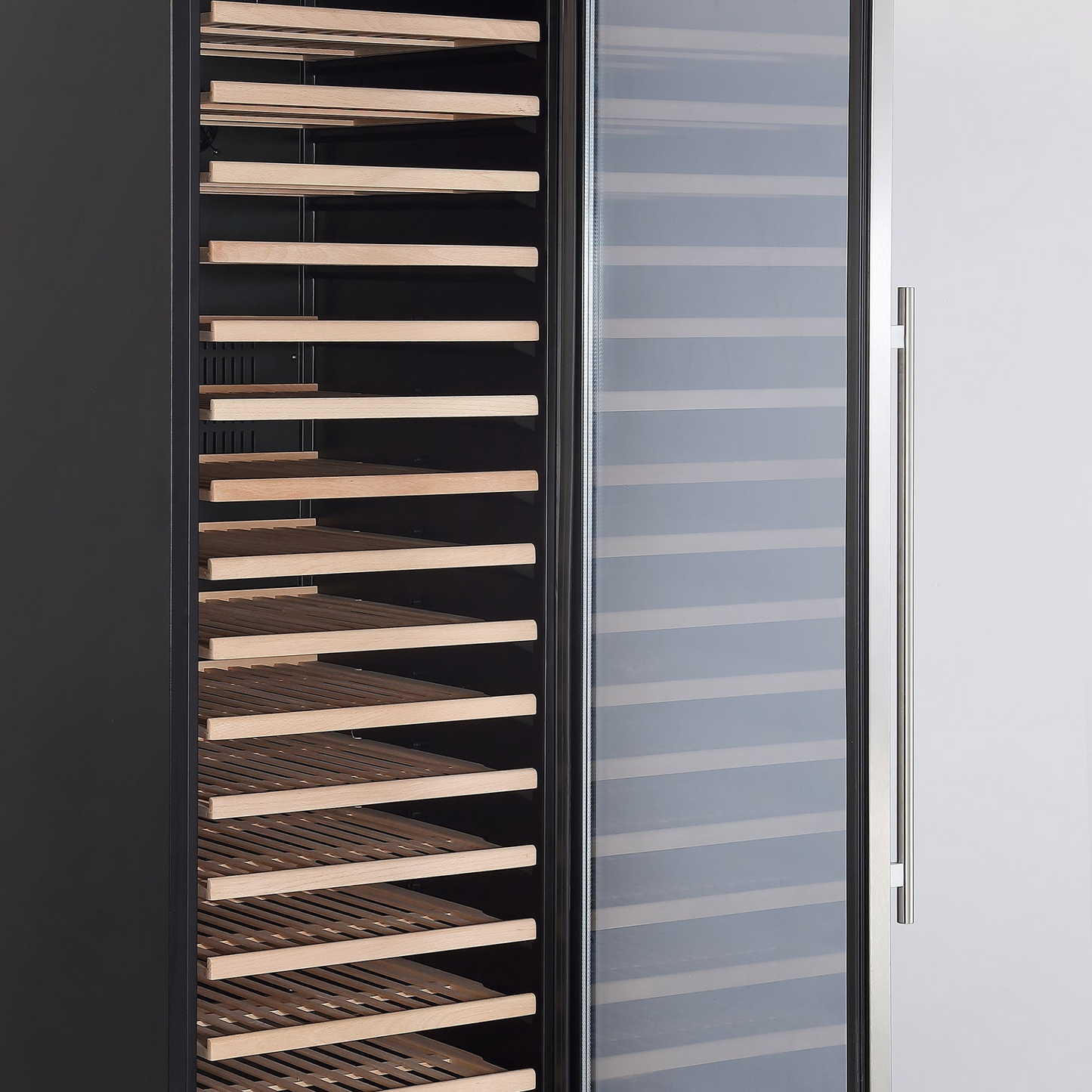 Empava WC07S Wine Cooler 70" Tall Wine Fridge